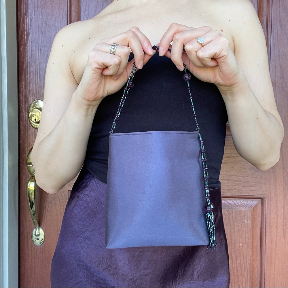 Very cutesy vintage Y2K evening bag